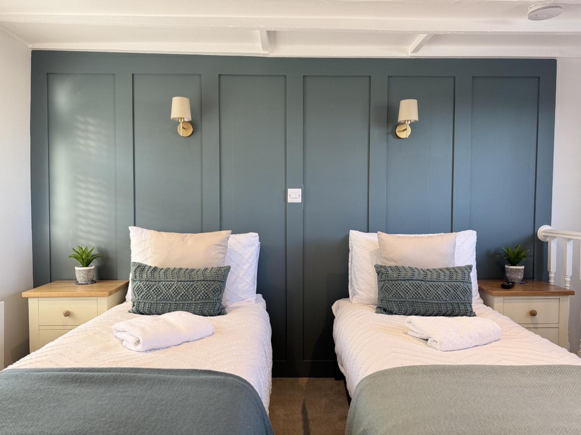 Driftwood House - Luxury Dog-Friendly Townhouse In Cowes, Steps From Marina 빌라 외부 사진